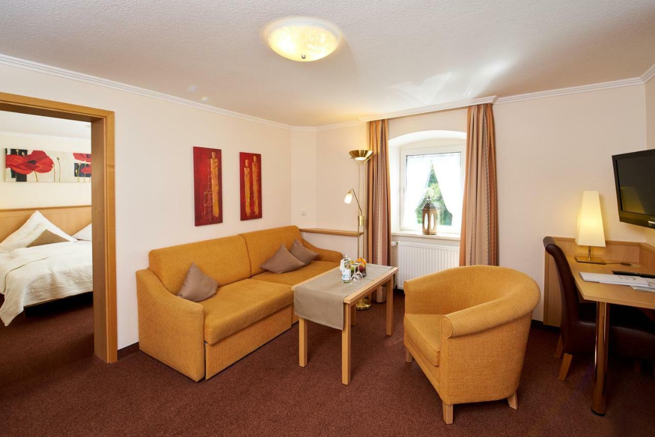 Landhotel Krolik Daun Exterior foto